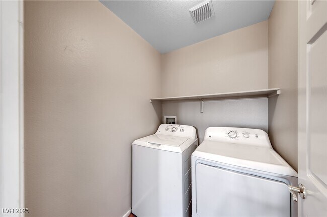 Building Photo - 6255 Dan Blocker Ave