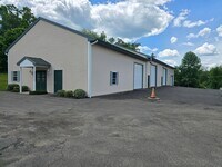 Building Photo - 443 Fairwood Rd