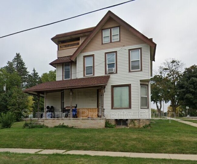 Primary Photo - 200 Washington St