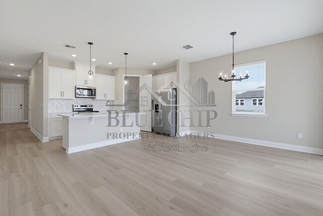 Building Photo - 1008 British Cir