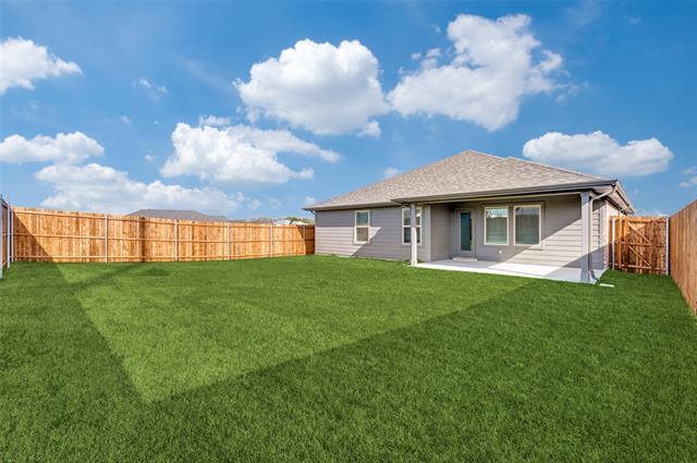 Building Photo - 2024 Briarbrook Dr