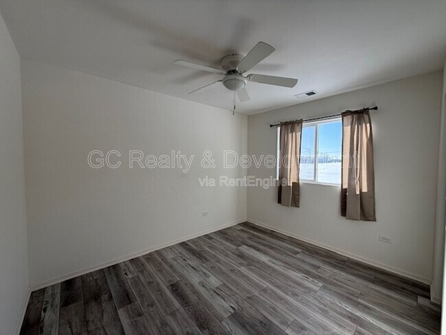 Building Photo - 284 W Windsor Terrace