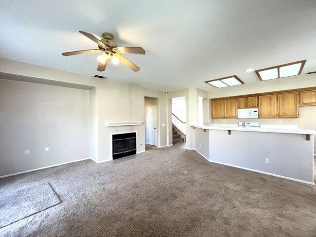 Building Photo - 4130 Prairie Dunes Dr