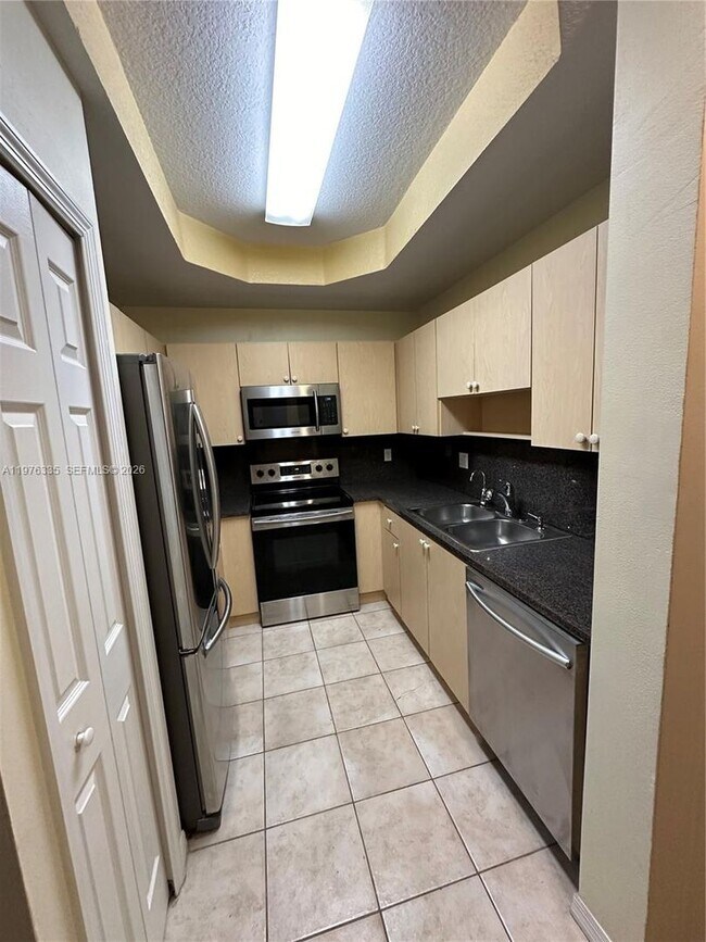 Building Photo - 745 SW 107th Ave