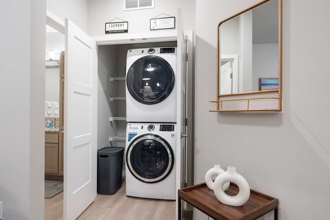 Building Photo - 601 Sand Pearl Ln