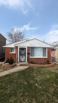 Building Photo - 14504 S Edbrooke Ave