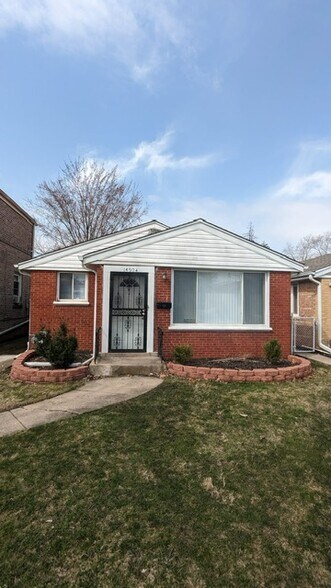 Front of Home - 14504 S Edbrooke Ave