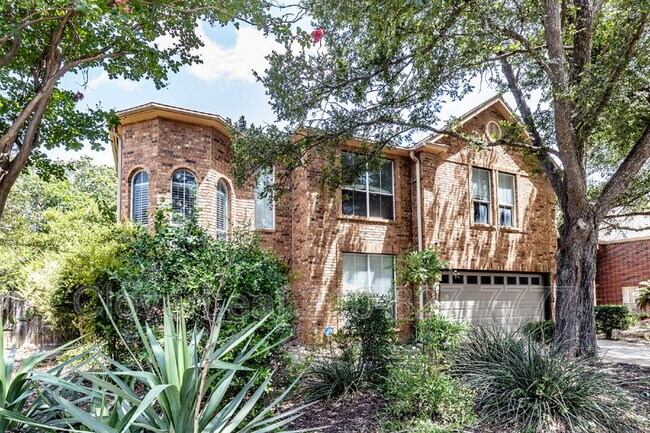 Building Photo - 417 Sunrise Canyon Dr