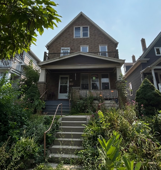 Building Photo - 2934 N Bremen St