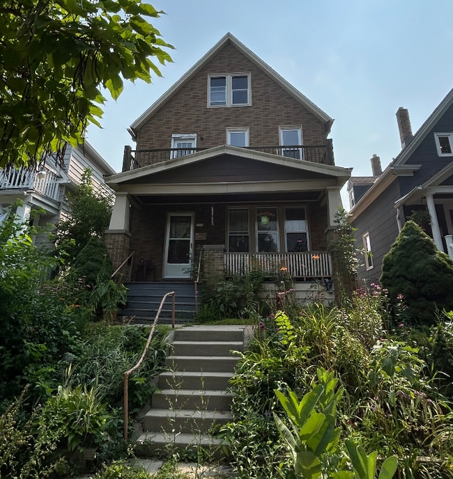 Building Photo - 2934 N Bremen St