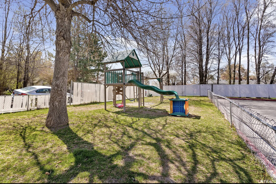 Building Photo - 1269 Riverside Ave