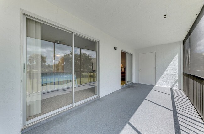 Building Photo - BEAULTIFUL 1 BEDROOM, 1 BATHROOM CONDO LOC...