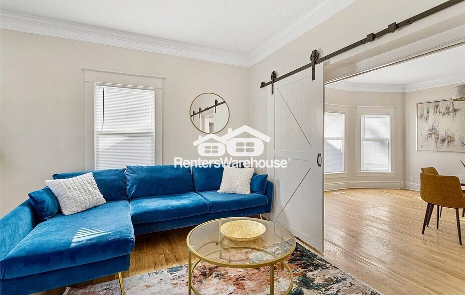 Building Photo - 544 36th St