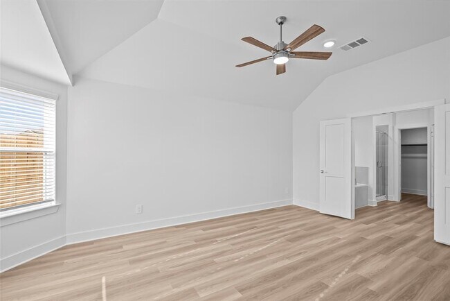 Building Photo - 562 Bluebell Maiden Ct