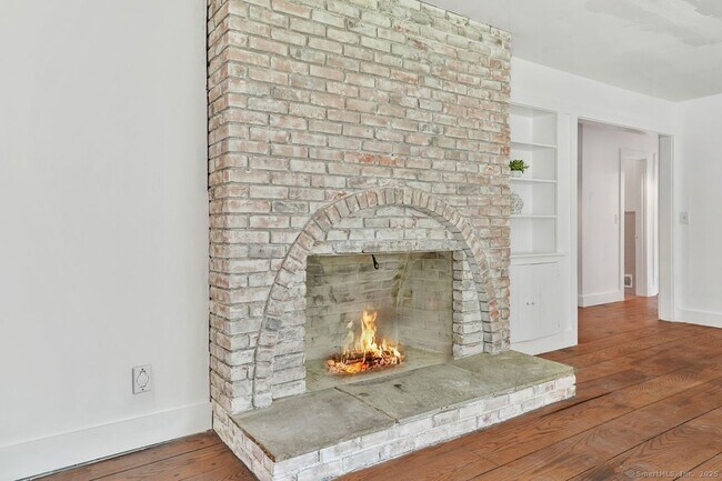 Building Photo - 231 N Georges Hill Rd