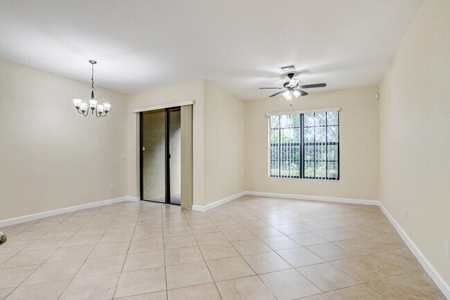 Building Photo - 10366 Wellington Parc Dr