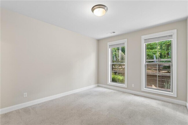 Building Photo - 857 Constellation Dr