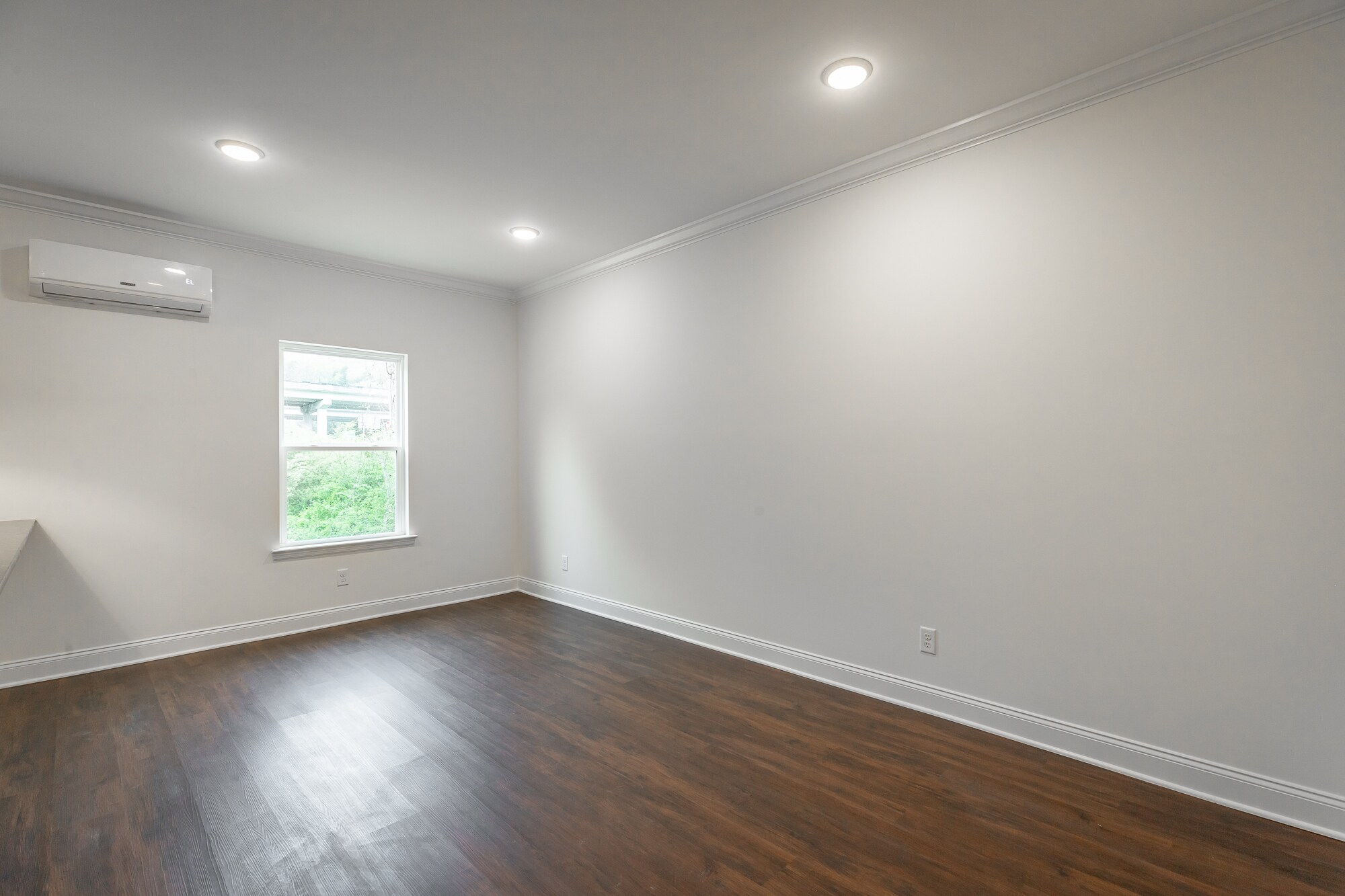 Building Photo - 5559 Stream Ln