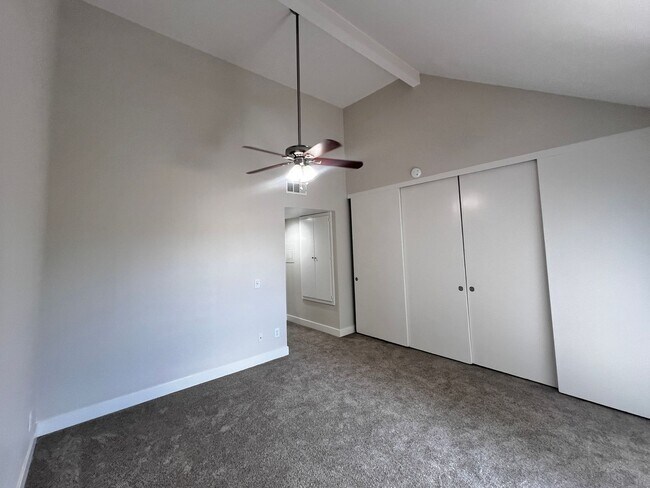 Building Photo - Novato Gem: Beautifully Updated 2-Bedroom ...