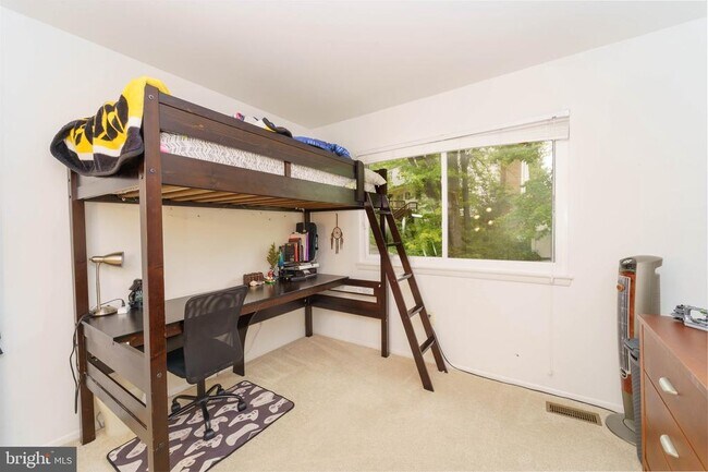 Building Photo - 6224 Capella Ave