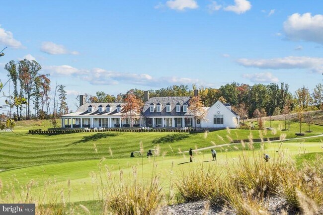 Building Photo - 1750 Blue Spruce St