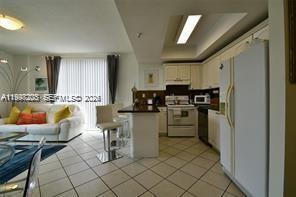 Building Photo - 3500 Coral Wy