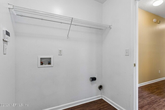 Building Photo - 831 Timberjack Ct