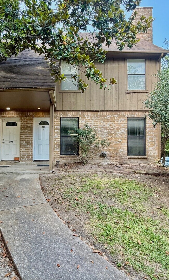 Primary Photo - 1011 Hamblen Rd