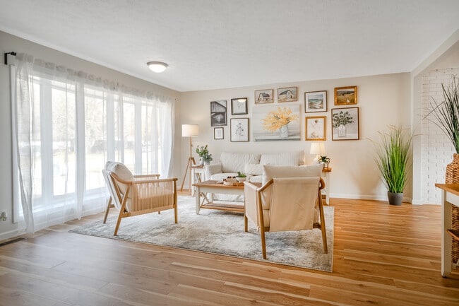 Building Photo - 3515 Indianbrook Dr