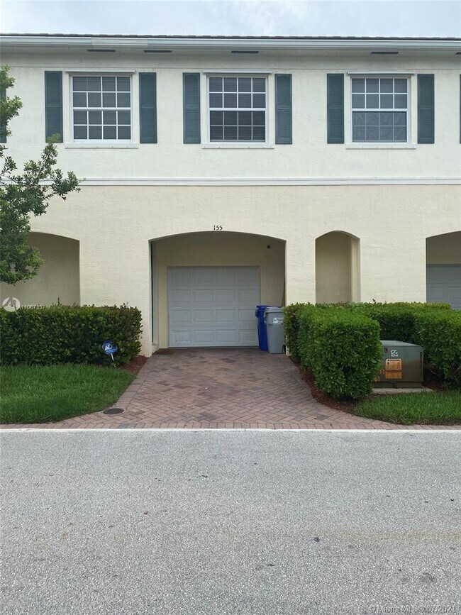 Building Photo - 155 SW 7th Ct
