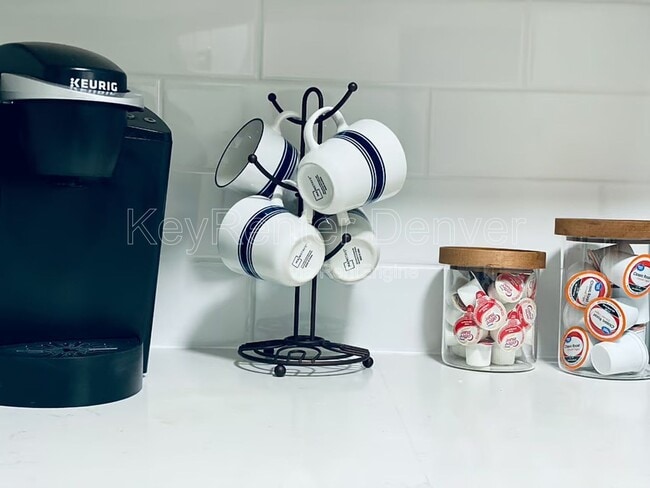 Building Photo - 1458 Ivy St