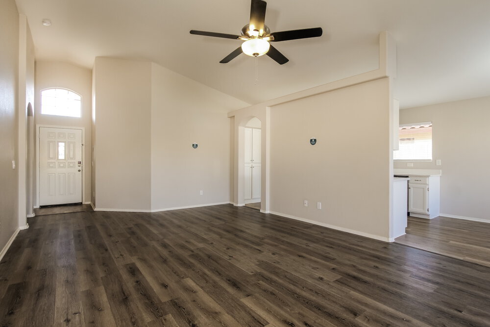 Building Photo - 12218 W Cambridge Ave