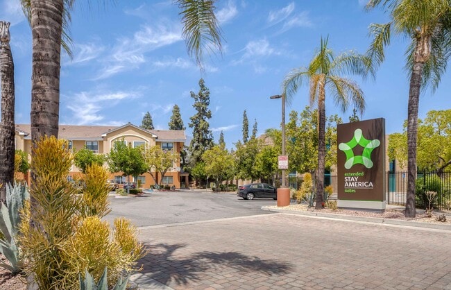 Building Photo - Furnished Studio-Los Angeles - Arcadia
