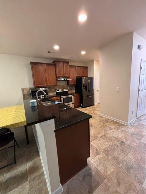Building Photo - 2570 Trelipe Dr