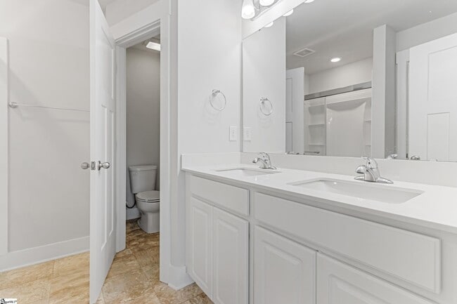 Building Photo - 1031 Millison Pl