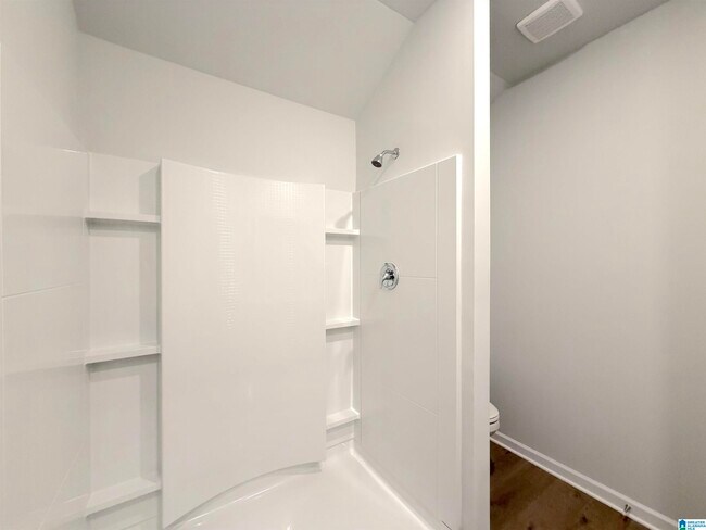 Building Photo - 302 Spanish Moss Ct
