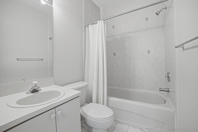 Building Photo - 765 SW 107th Ave