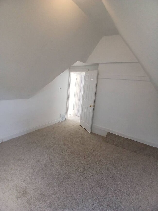 Building Photo - Newly Renovated 4BR/1BA Single-Family Home with Garage – Cleveland