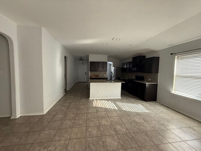 Building Photo - 10550 Rhyder Ridge