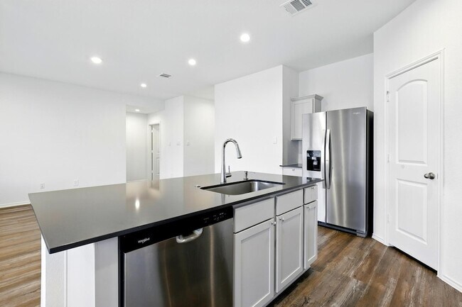 Building Photo - 40518 Crisp Beech St