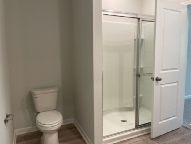 Building Photo - 239 W Bradford Pointe Dr