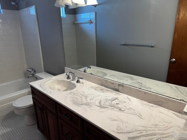 Building Photo - 5941 Leesway Blvd