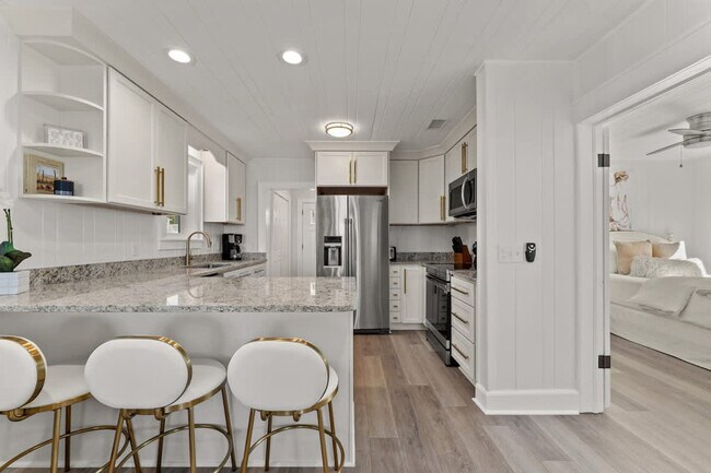 Building Photo - 9618 Beach Blvd