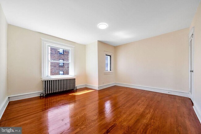 Building Photo - 387 Bayard Rd
