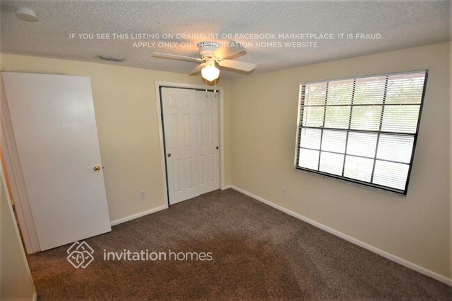 Building Photo - 16517 Foothill Dr