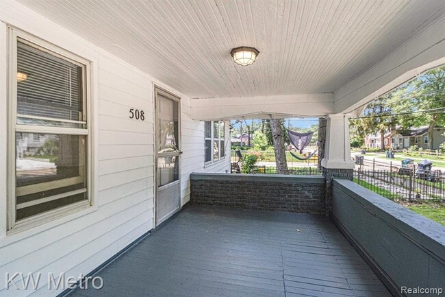 Building Photo - 508 Parkdale Ave