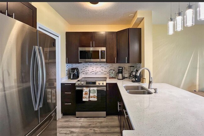 Building Photo - 14741 Amberjack Terrace
