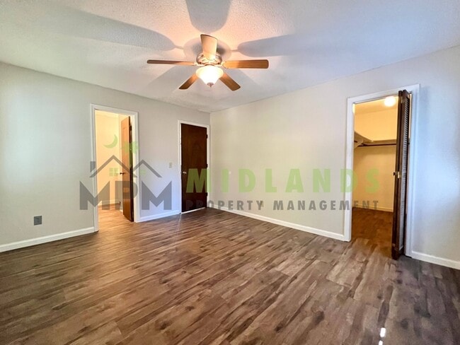 Building Photo - 6101 McMillan Cir