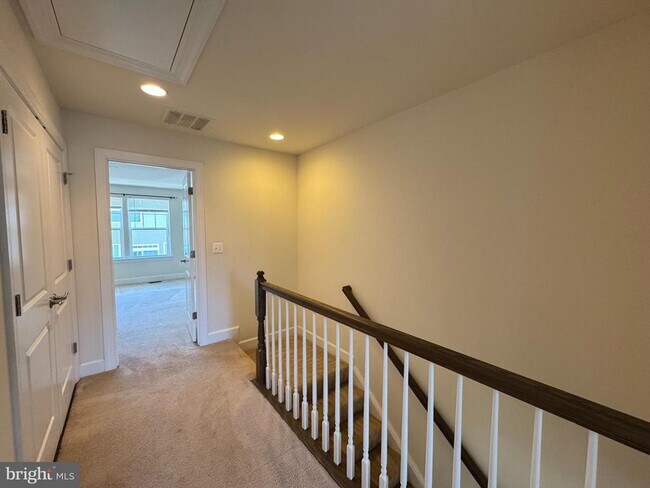 Building Photo - 8507 Craggan Ln