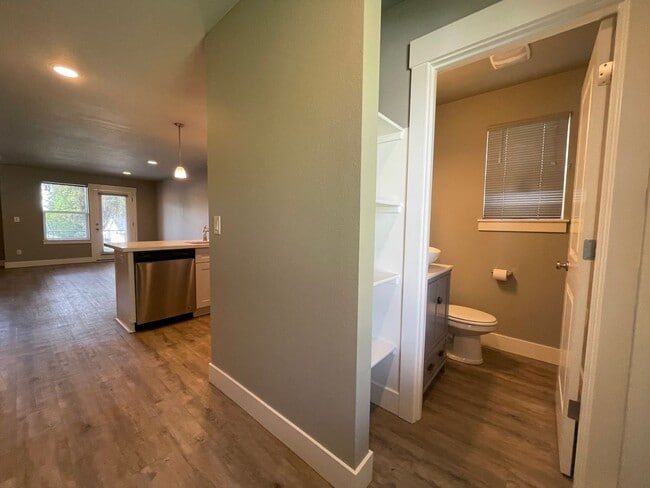 Building Photo - 2020 Build ~ 3Bd/ 1.5Ba Home in Hazelwood Neighborhood ~ Single Car Garage